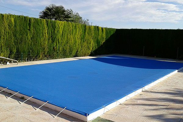 [company_name_branding] cobertor de piscina azul