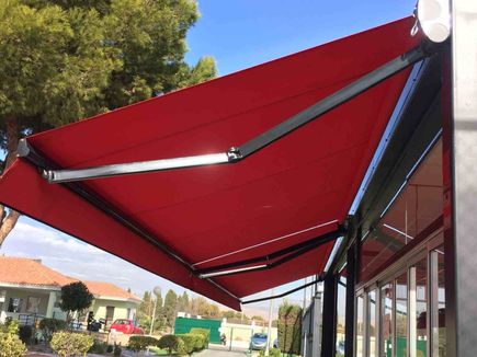 Toldos Antón RESTAURANTE CLUB DE CAMPO ALICANTE